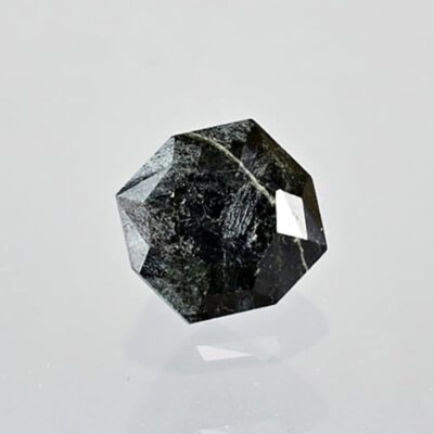 round black gem cut
