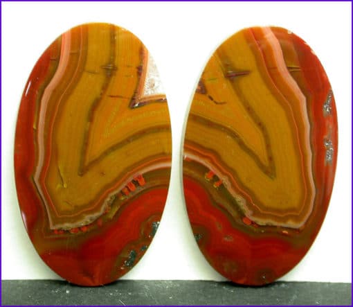 Two oval pieces of agate.