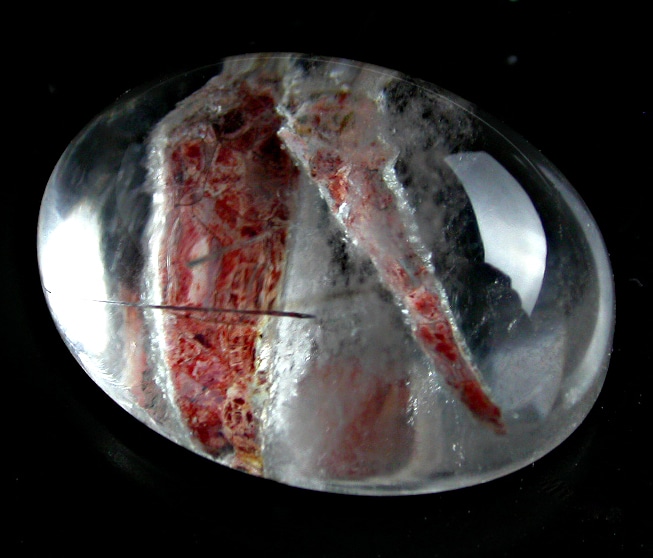 quartz with lithiophillite 21.69 ct Oval Cabochon  20.30 x15.30 x 9.60 mm Y92606