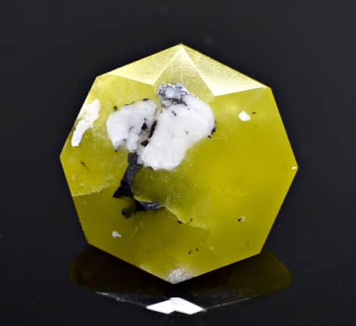 Lizardite 6.44 ct.