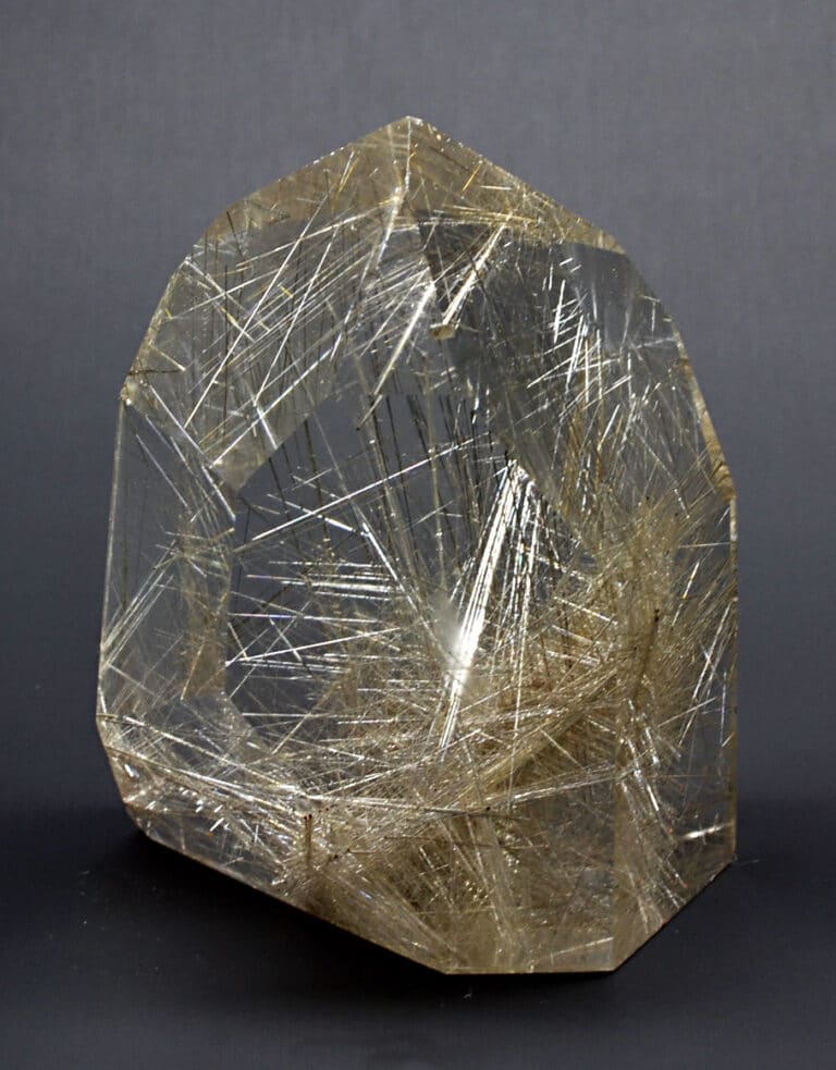 quartzcrystal with rutiles