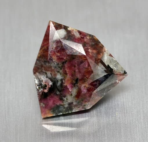 Eudialyte 3.51