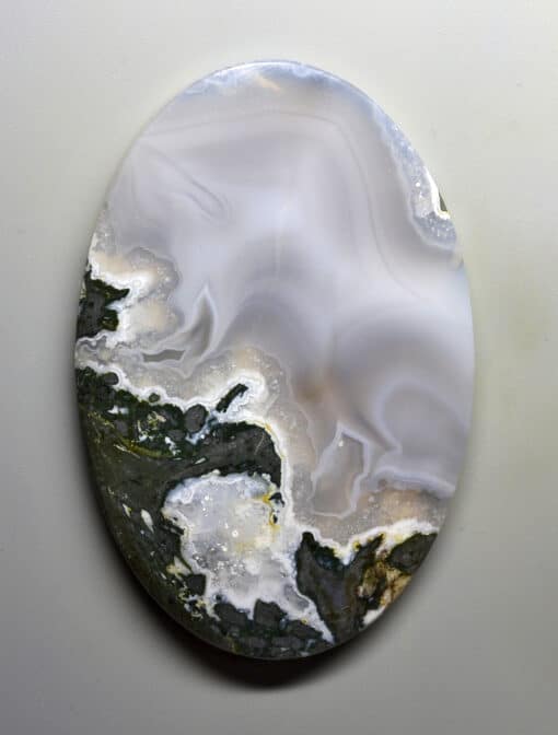 A 3d image of an agate sphere.