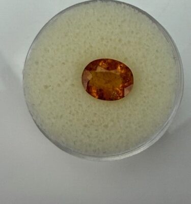 Clinohumite 1.73 ct Oval Cut 8.90 x 7.10 mm Pakistan P198