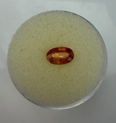Clinohumite 0.82 ct Oval Cut 7.40 x 4.70 mm Pakistan P199