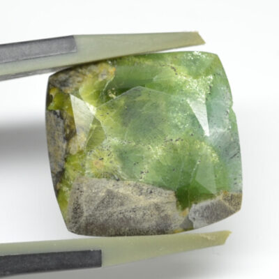Wavellite Green 9.59 ct Cushion cut 16.00 x 15.20 x 5.10 mm  M1